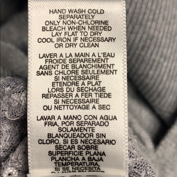 MICHEAL KOR’S gray sequin sweater tank size L. - Picture 9 of 9